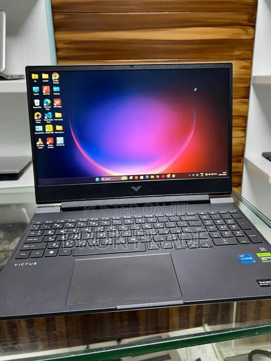 New Laptop HP Victus 15 16GB Intel Core i5 SSD 512GB