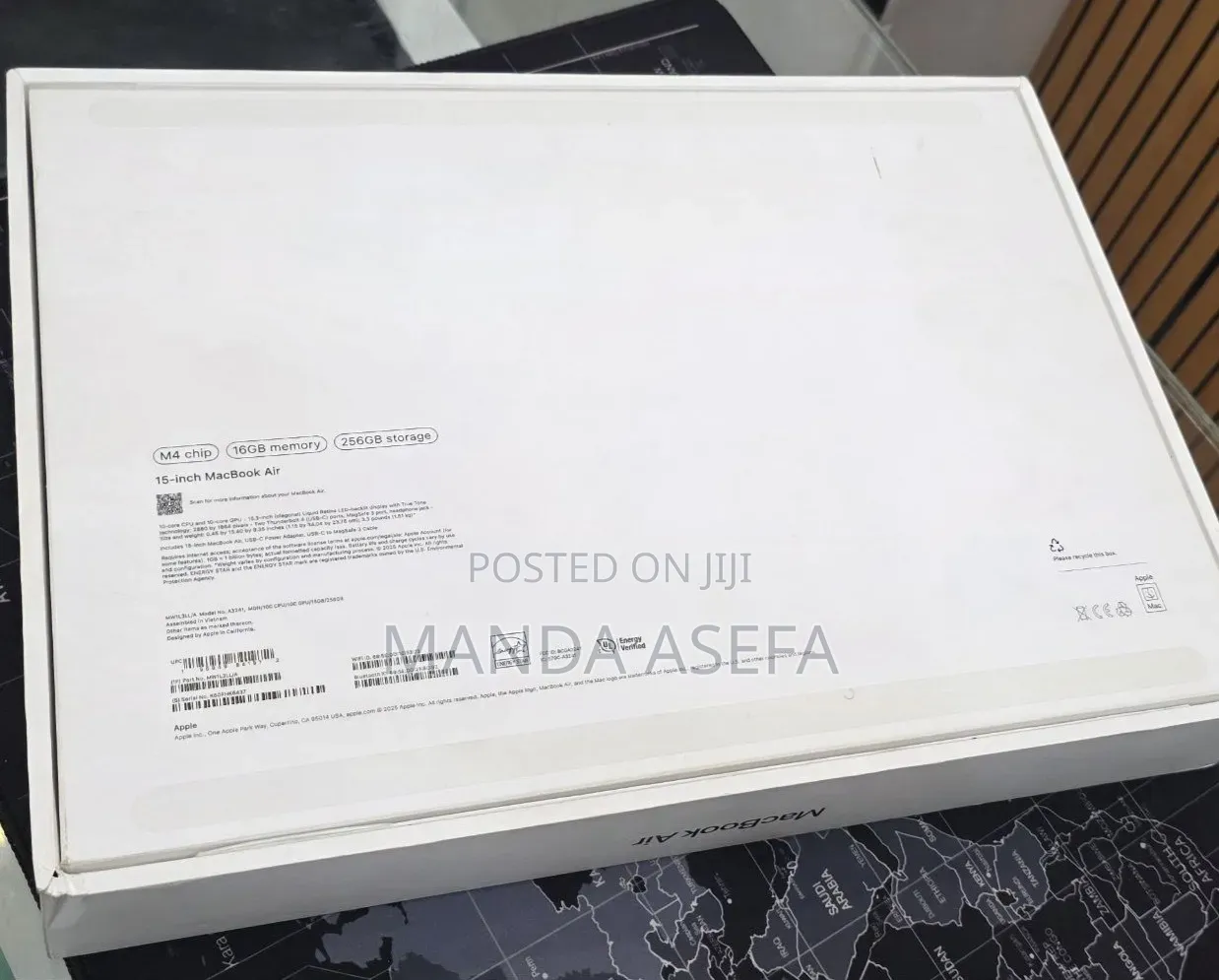 New Laptop Apple MacBook Air 2025 M4 16GB Apple M4 SSD 256GB