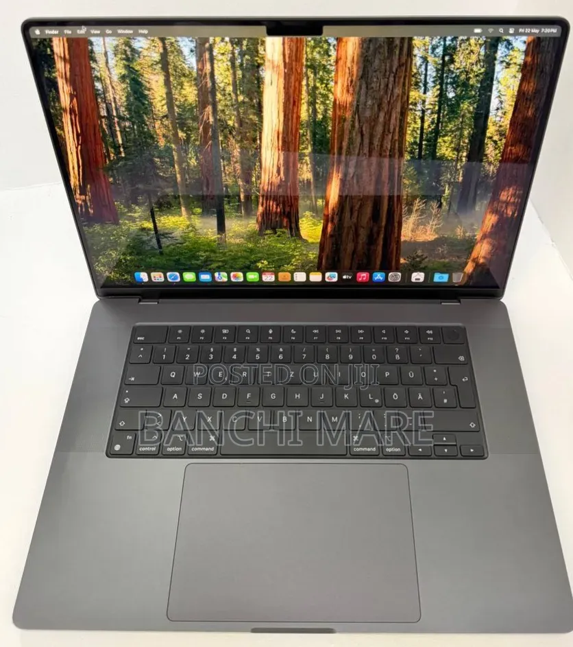 New Laptop Apple MacBook Pro 2023 M3 18GB Apple M3 Pro SSD 512GB
