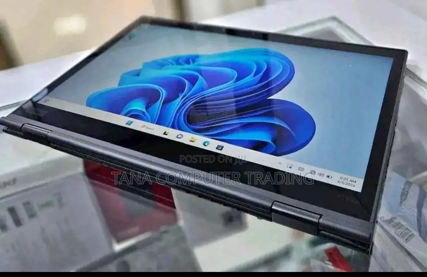 New Laptop Lenovo Yoga 330 16GB Intel Core i5 SSD 512GB