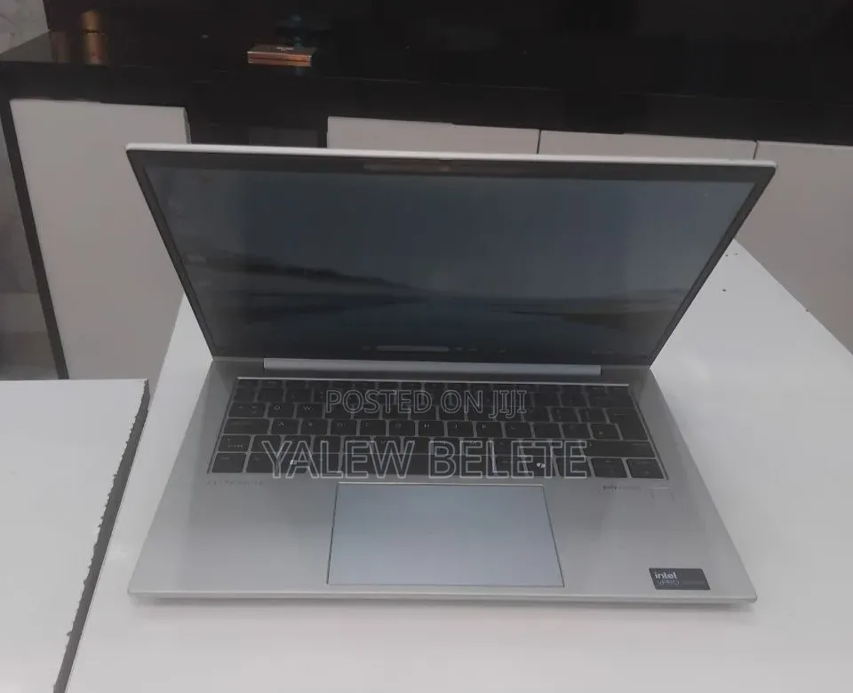 New Laptop HP EliteBook 840 G11 16GB Intel Core Ultra 7 SSD 512GB