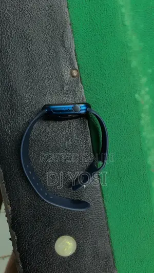 Apple Series 6 Smart Watch