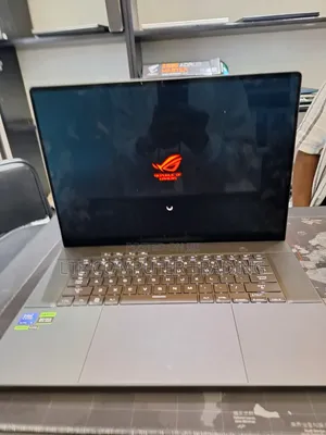 New Laptop Asus ROG Zephyrus G16 16GB Intel Core Ultra 9 SSD 1T