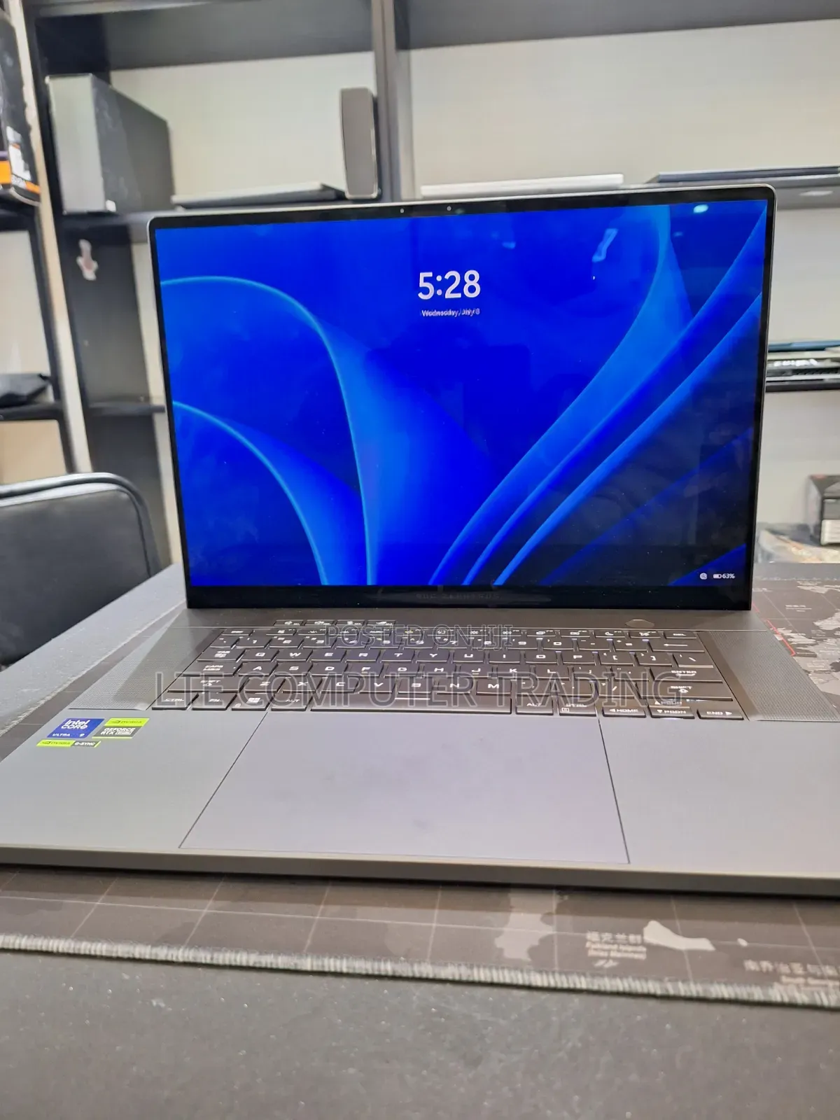 New Laptop Asus ROG Zephyrus G16 16GB Intel Core Ultra 9 SSD 1T