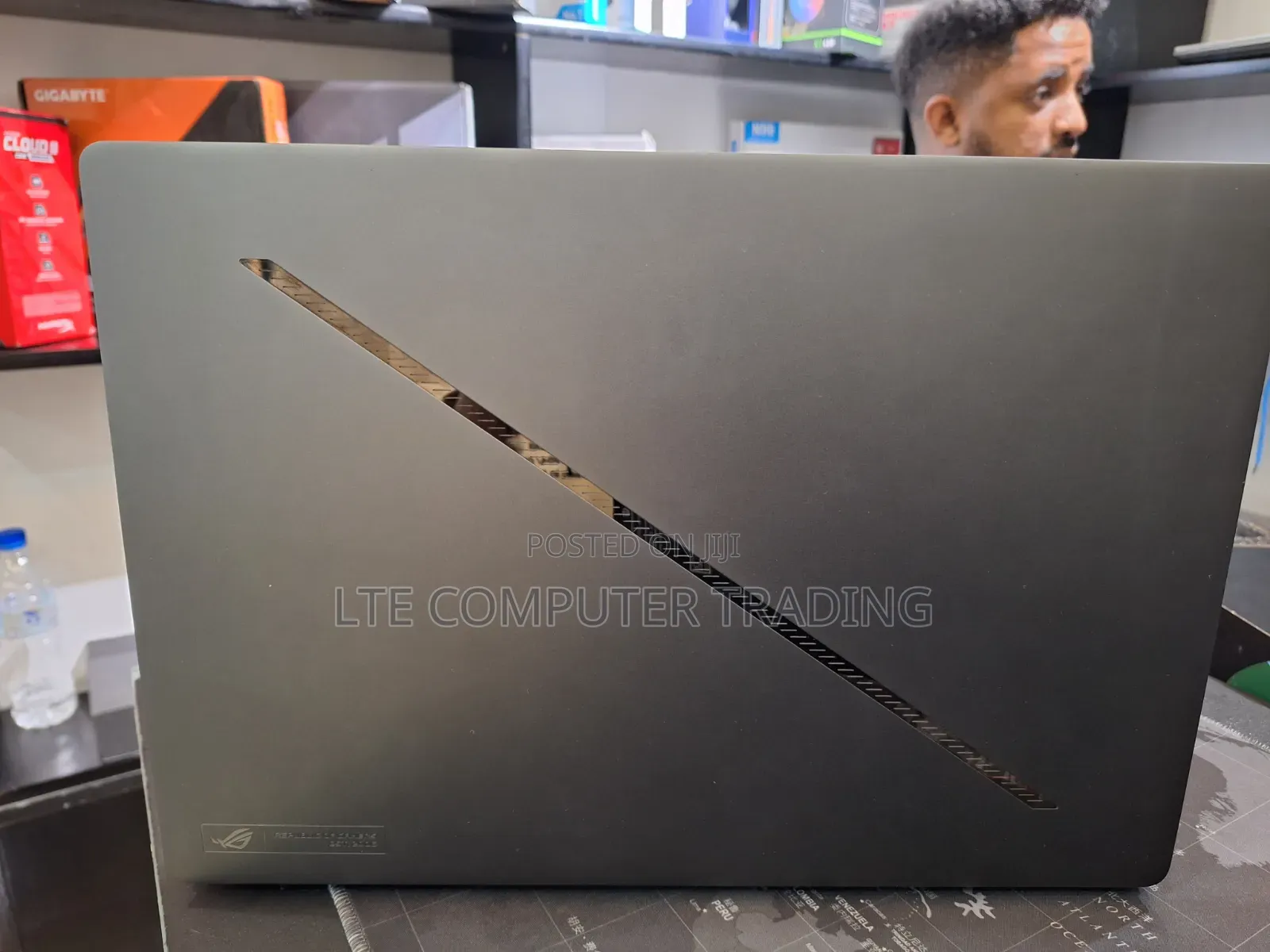 New Laptop Asus ROG Zephyrus G16 16GB Intel Core Ultra 9 SSD 1T