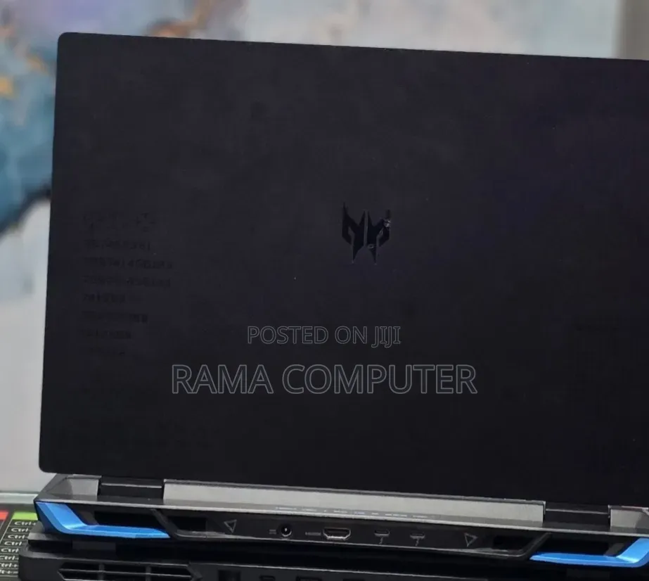 New Laptop Acer Predator Helios Neo 16 16GB Intel Core i7 SSD 512GB