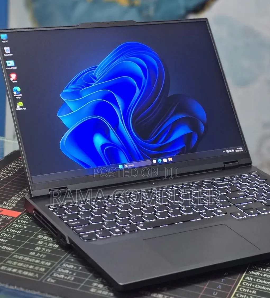 New Laptop Lenovo 16GB Intel Core i9 SSD 1T