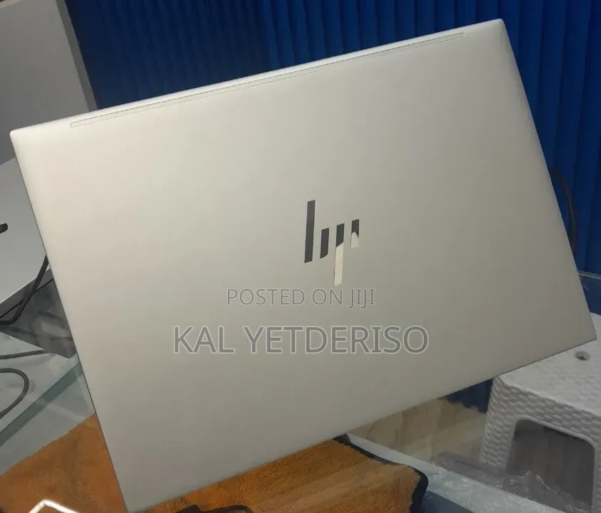 New Laptop HP EliteBook 840 G9 16GB Intel Core i7 SSD 512GB