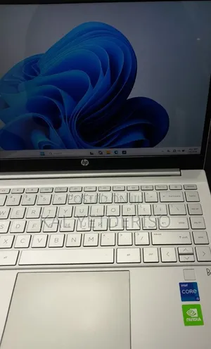 New Laptop HP EliteBook 840 G9 16GB Intel Core i7 SSD 512GB