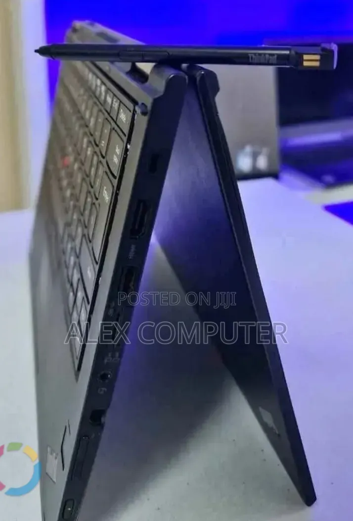 New Laptop Lenovo ThinkPad X390 Yoga 16GB Intel Core i7 SSD 512GB