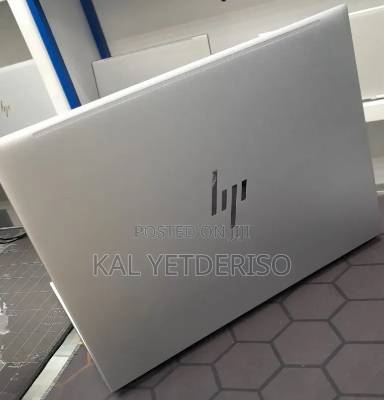 New Laptop HP EliteBook 840 G11 16GB Intel Core Ultra 7 SSD 512GB