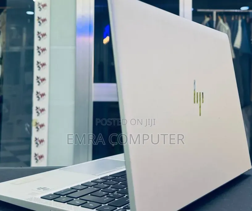 New Laptop HP EliteBook 840 G7 8GB Intel Core i5 SSD 512GB