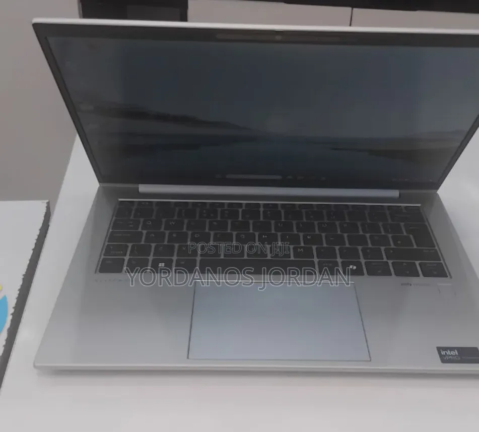 New Laptop HP EliteBook 840 G11 16GB Intel Core Ultra 7 SSD 512GB