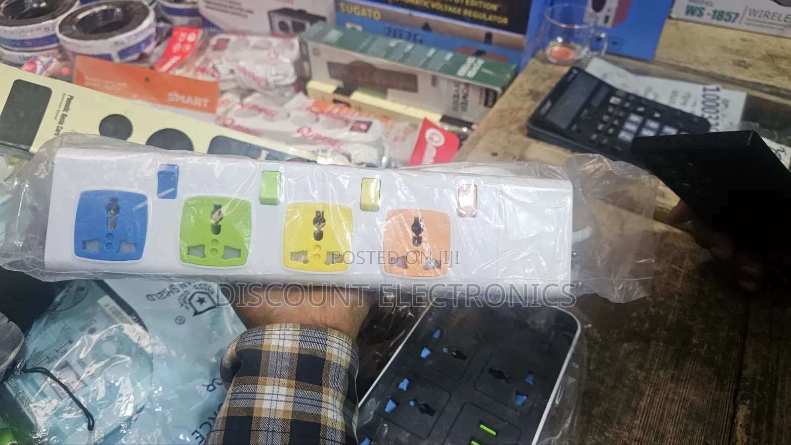 Multi-color 4-outlet Extension Cord With Individual Power Switches