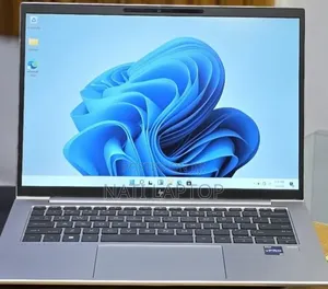 New Laptop HP EliteBook 840 G10 16GB Intel Core i7 SSD 512GB