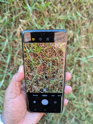New Samsung Galaxy S20 Ultra 5G 128 GB Black