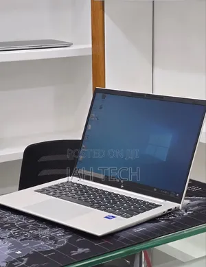 New Laptop HP EliteBook 840 G9 16GB Intel Core i7 SSD 512GB