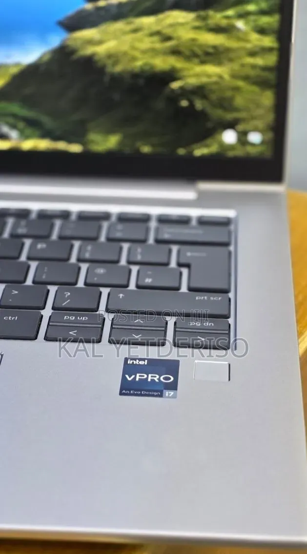 New Laptop HP EliteBook 840 G9 16GB Intel Core i7 SSD 512GB