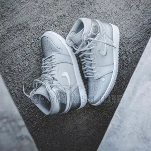 Nike Air Jordan 1 High Co.Jp "Neutral Grey"