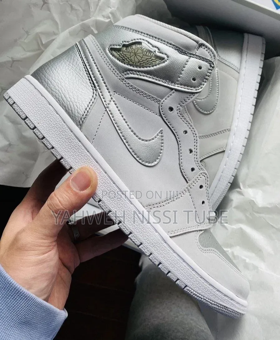 Nike Air Jordan 1 High Co.Jp "Neutral Grey"