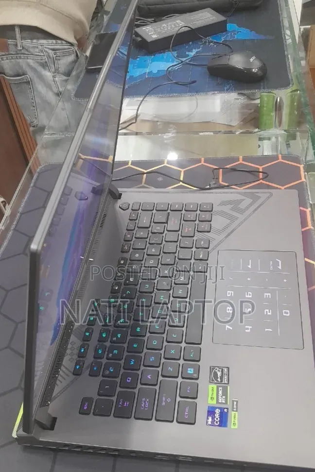 New Laptop Asus ROG Strix G16 G614 16GB Intel Core i9 SSD 1T