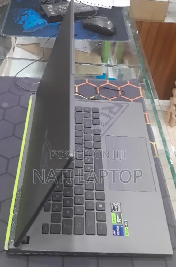 New Laptop Asus ROG Strix G16 G614 16GB Intel Core i9 SSD 1T
