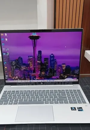 New Laptop HP 16GB Intel Core i7 SSD 512GB