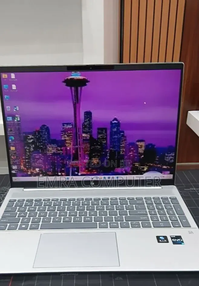 New Laptop HP 16GB Intel Core i7 SSD 512GB