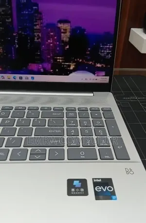 New Laptop HP 16GB Intel Core i7 SSD 512GB