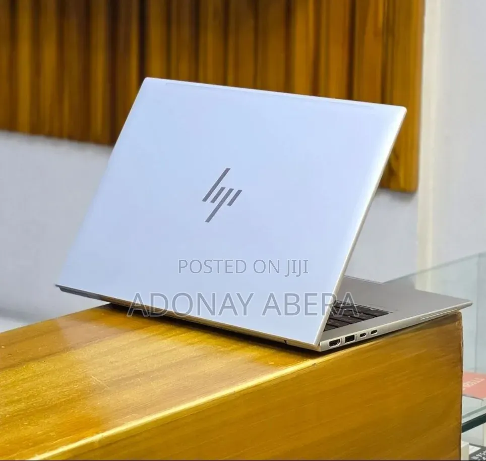 New Laptop HP EliteBook 840 G9 16GB Intel Core i7 SSD 512GB
