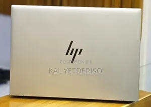 New Laptop HP EliteBook 840 G10 16GB Intel Core i7 SSD 512GB