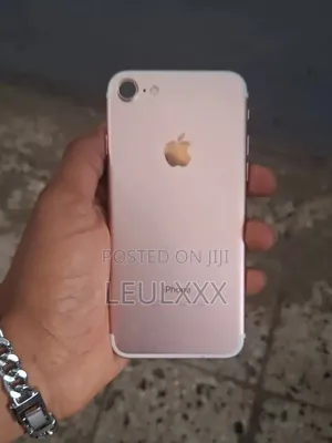 Apple iPhone 7 32 GB Silver