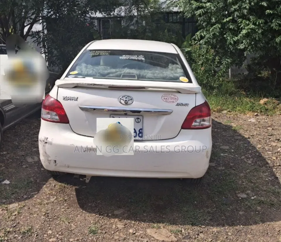 Toyota Yaris 2007 White