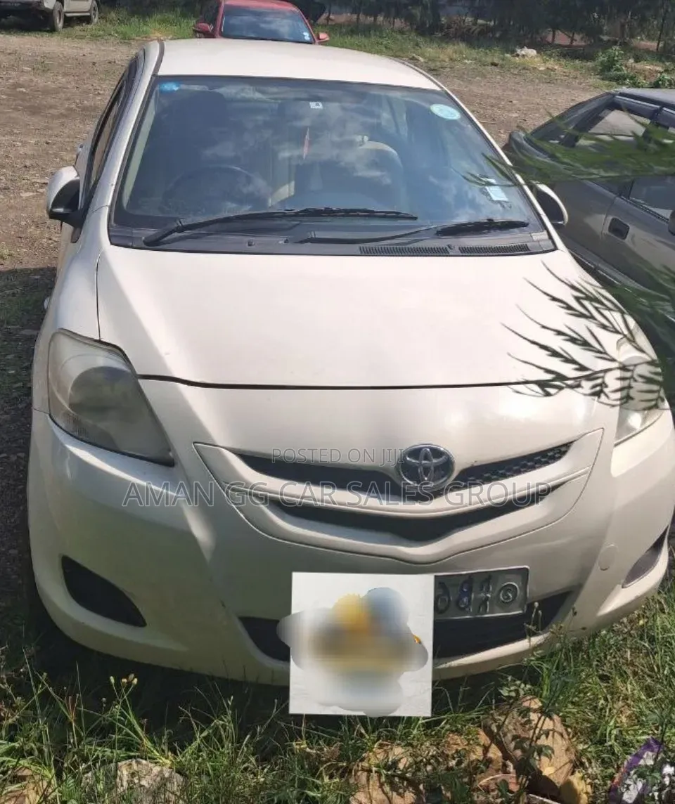 Toyota Yaris 2007 White
