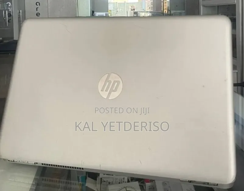 New Laptop HP Pavilion 14 8GB Intel Core i5 SSD 512GB