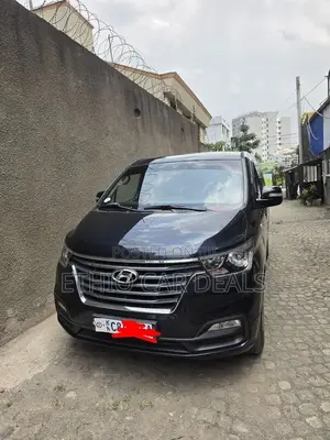 Hyundai Starex 2020 Black