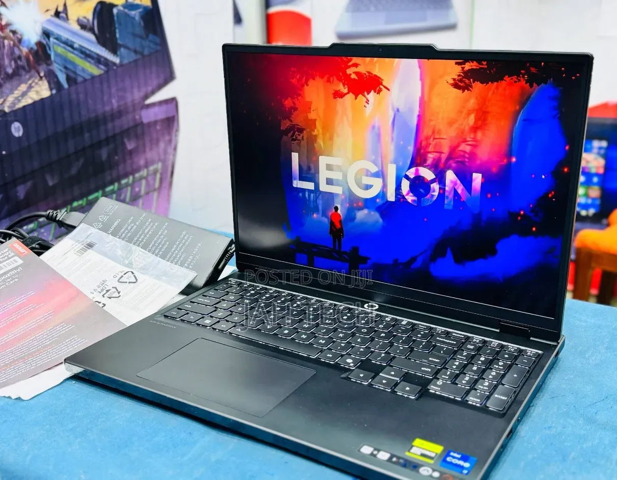 New Laptop Lenovo Legion 5 16GB Intel Core i7 SSD 1T