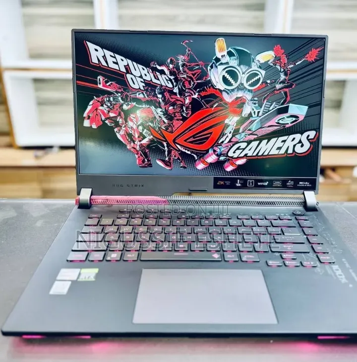 New Laptop Asus ROG Strix G15 16GB Nvidia SSD 512GB