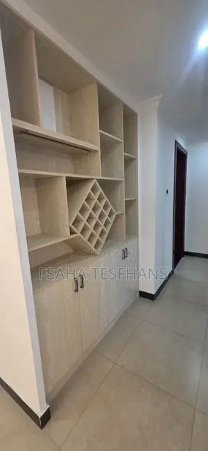 6bdrm House in G+3, Bole for rent