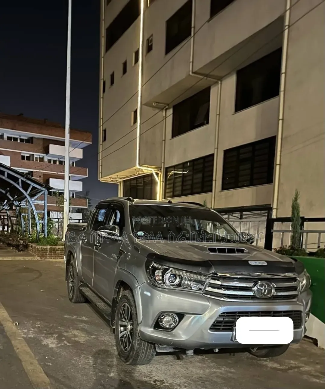Toyota Hilux 2018 Silver