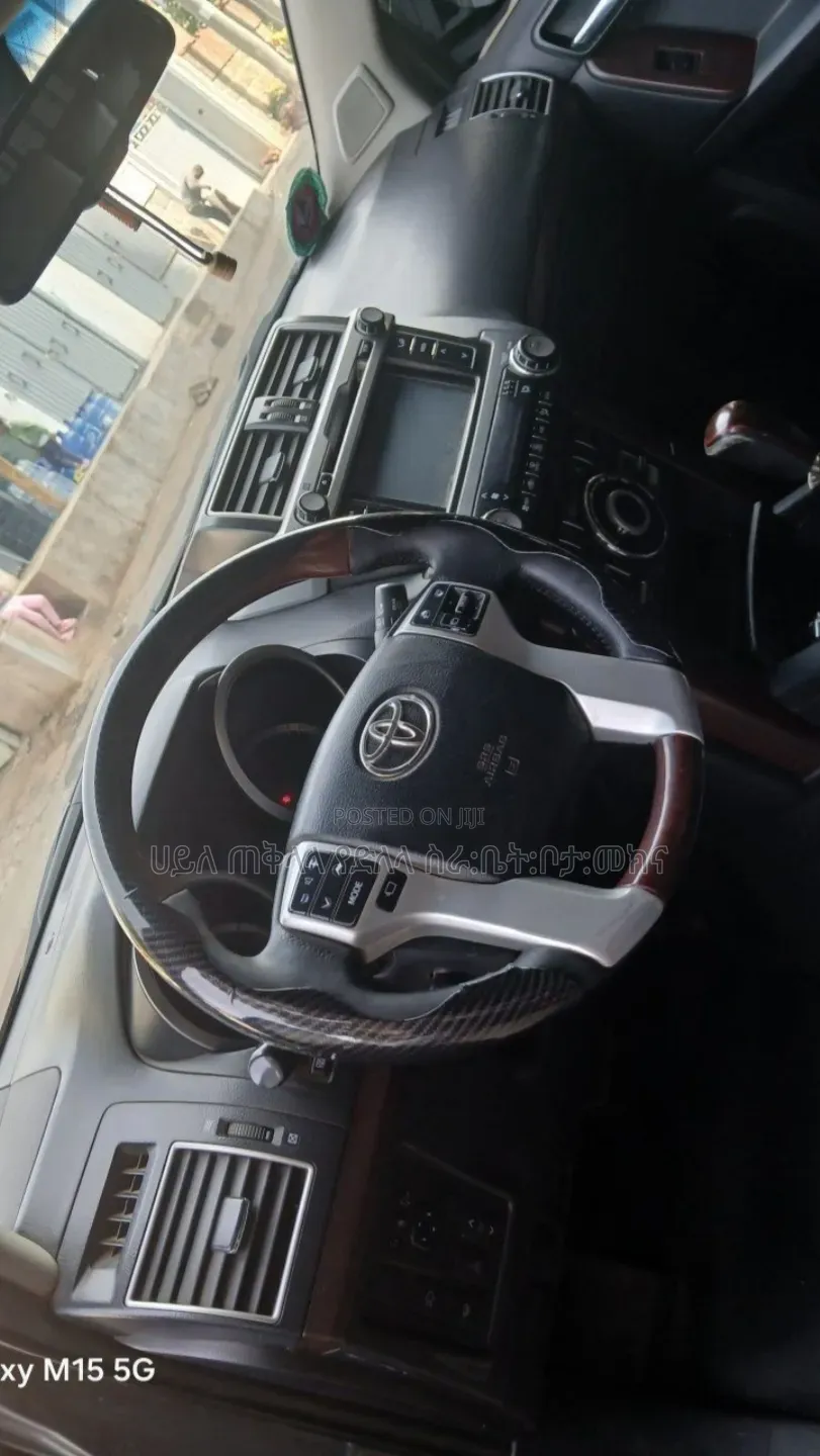Toyota Land Cruiser Prado 2015 Maroon