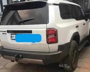 New Toyota Land Cruiser Prado 2023 Off white