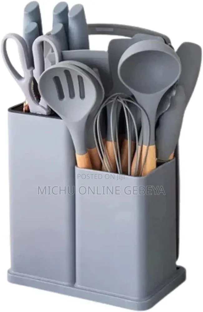 Kitchenware Set/Free Delivery