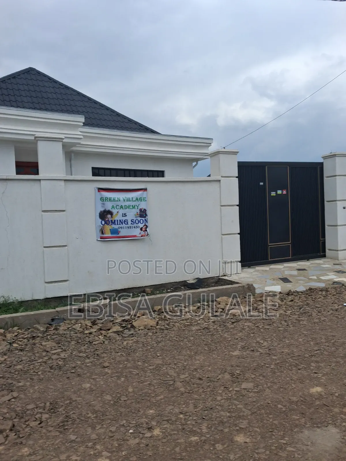 Furnished 6bdrm Farm House in Oromia-Finfinne for sale