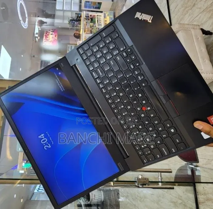 New Laptop Lenovo ThinkPad 2 8GB Intel Core i5 SSD 256GB