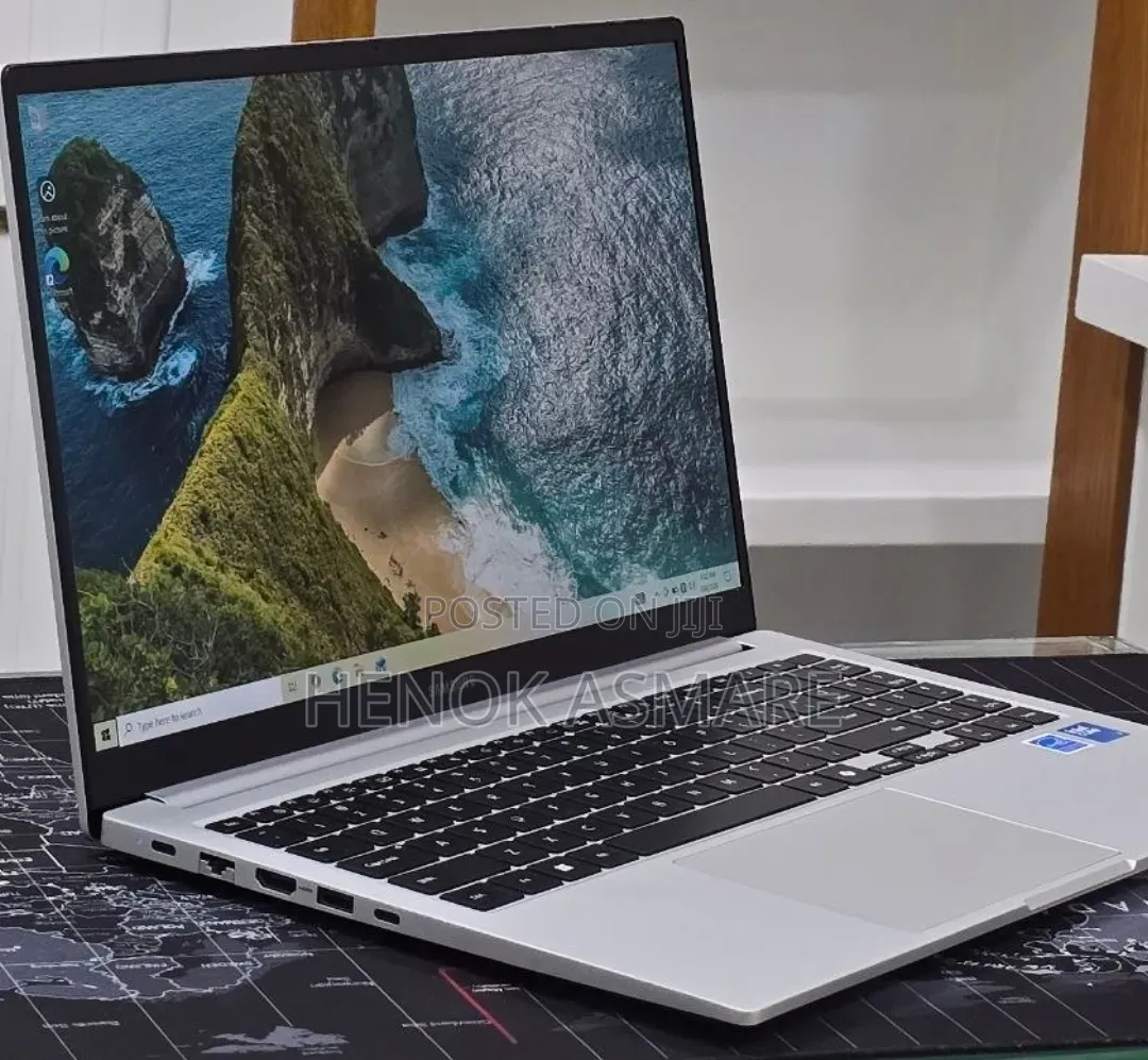 New Laptop Samsung Galaxy Book 2 16GB Intel Core 7 SSD 512GB