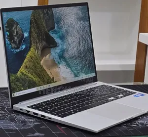 New Laptop Samsung Galaxy Book 2 16GB Intel Core 7 SSD 512GB