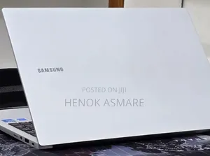 New Laptop Samsung Galaxy Book 2 16GB Intel Core 7 SSD 512GB