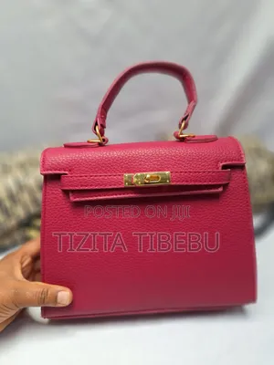 Women Had Bag