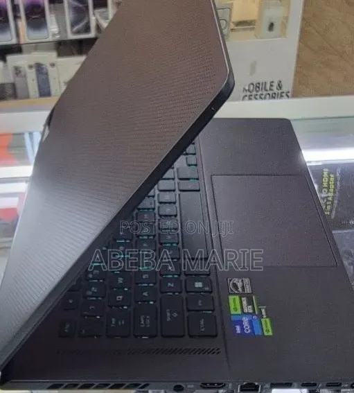 New Laptop Asus ROG Zephyrus G16 16GB Intel Core i7 SSD 1T